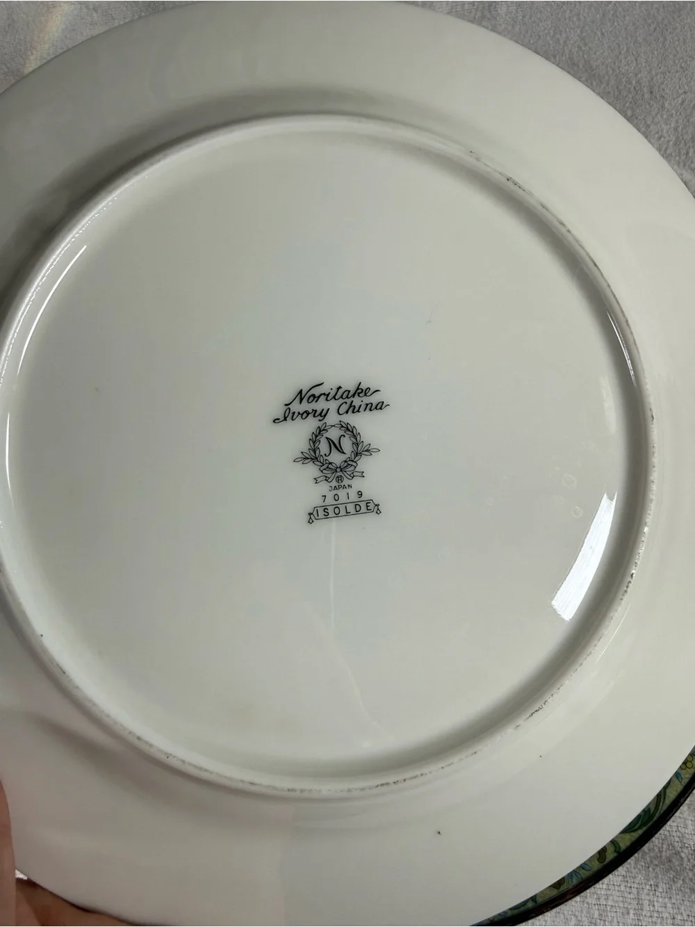 Vintage Noritake Ivory China Isolde Green Floral Rim 8 1/2” Salad Plates